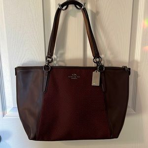 Coach Tote